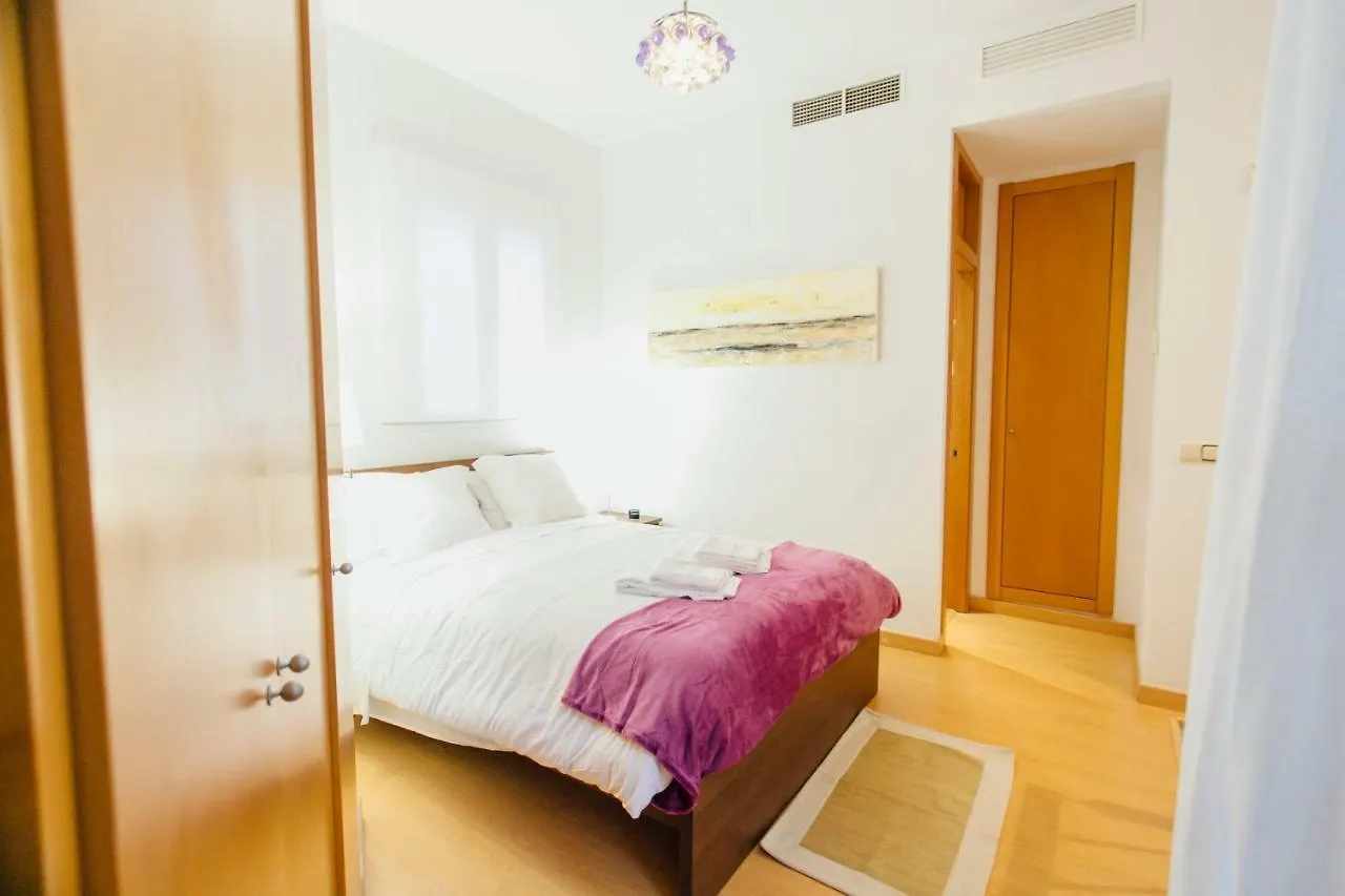Harinas Apartment Seville 0*,